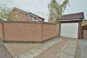3 Bedroom Semi-Detac...