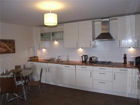2 Bedroom Flat