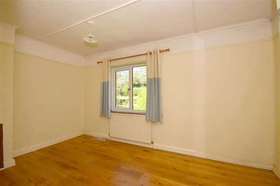 3 Bedroom Semi-Detac...