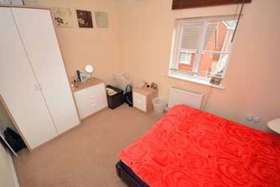 4 Bedroom Semi-Detac...