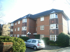 1 Bedroom Flat
