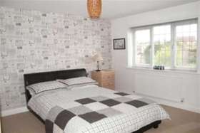 5&nbsp;Bedroom&nbsp;Detached