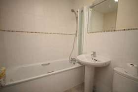 2 Bedroom Flat