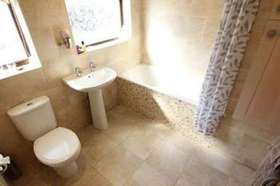 3 Bedroom Semi-Detac...