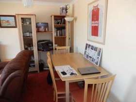 2 Bedroom Flat