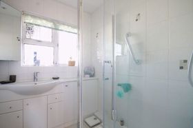 4 Bedroom Semi-Detac...