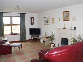 4 Bedroom Detached V...