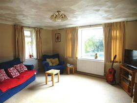 2 Bedroom Flat