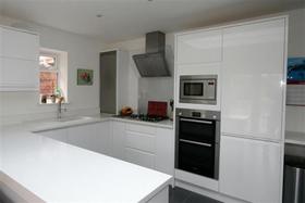 4 Bedroom Semi-Detac...