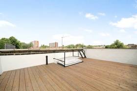 2 Bedroom Maisonette