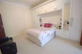 2 Bedroom Flat