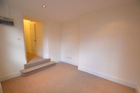 1 Bedroom Flat