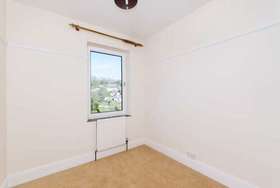 4 Bedroom Semi-Detac...