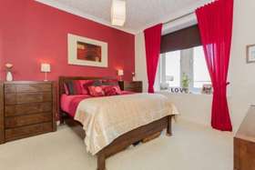1 Bedroom Flat