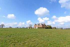 8 Bedroom Detached