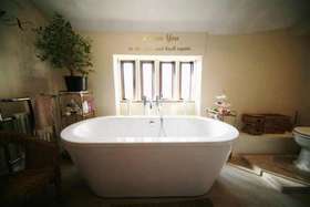 3&nbsp;Bedroom&nbsp;Semi-Detac...