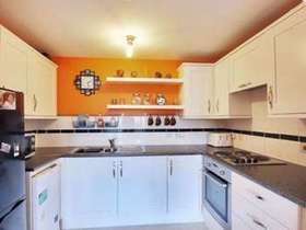 2 Bedroom Flat
