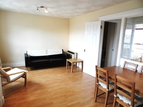 2 Bedroom Flat