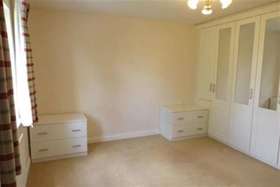 5 Bedroom Property