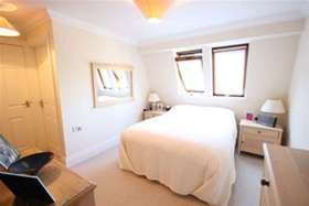 1 Bedroom Flat