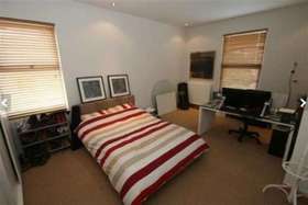 2 Bedroom Maisonette