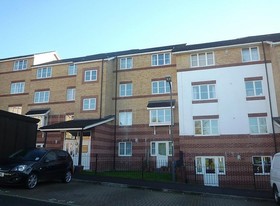 1 Bedroom Flat