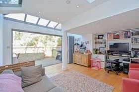 2 Bedroom Flat