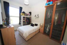 1 Bedroom Flat