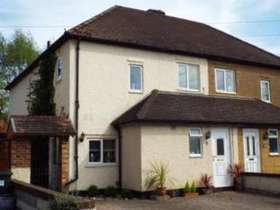 4 Bedroom Semi-Detac...