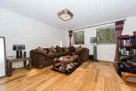 1 Bedroom Flat
