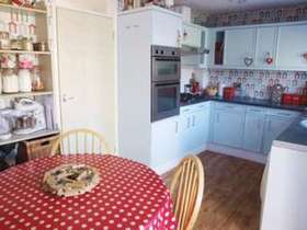 3 Bedroom Semi-Detac...