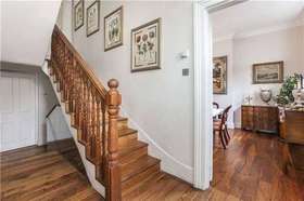 6 Bedroom Semi-Detac...