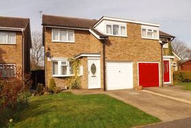 3 Bedroom Semi-Detac...
