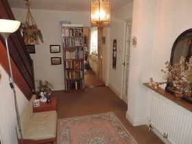 5 Bedroom Detached