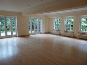 6 Bedroom Detached