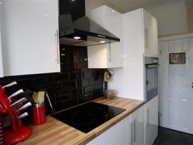3 Bedroom Semi-Detac...