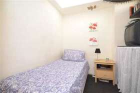 3 Bedroom End of Ter...