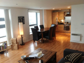 2 Bedroom Flat
