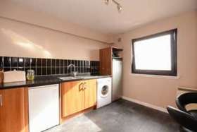 2 Bedroom Flat