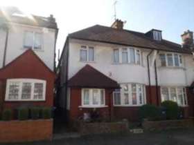 4 Bedroom Semi-Detac...