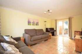 3 Bedroom End of Ter...