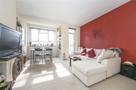 1 Bedroom Flat