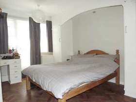 2 Bedroom Flat