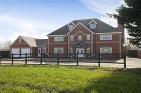 10 Bedroom Detached