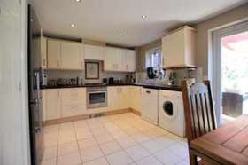 3 Bedroom Semi-Detac...