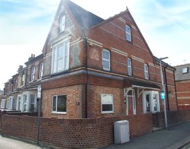 1 Bedroom House Shar...