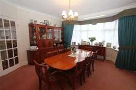 5 Bedroom Semi-Detac...