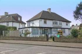 3 Bedroom Semi-Detac...