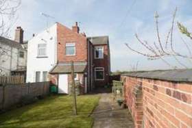 2 Bedroom End of Ter...