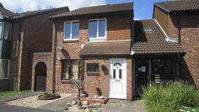 1 Bedroom Maisonette